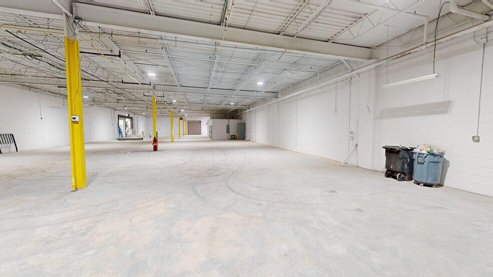 More Photos Of 1253 Glen Ave, Moorestown Warehouse For Lease