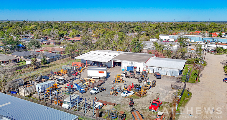 Primary Photo Of 3741 Trailmobile Dr, Houston Warehouse For Lease