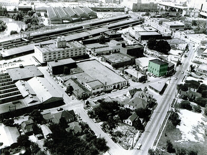 More Photos Of , Houston Office For Sale