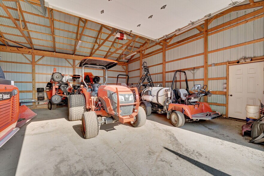 More Photos Of 12486 Beebe Rd, Silver Creek Golf Course Driving Range For Sale