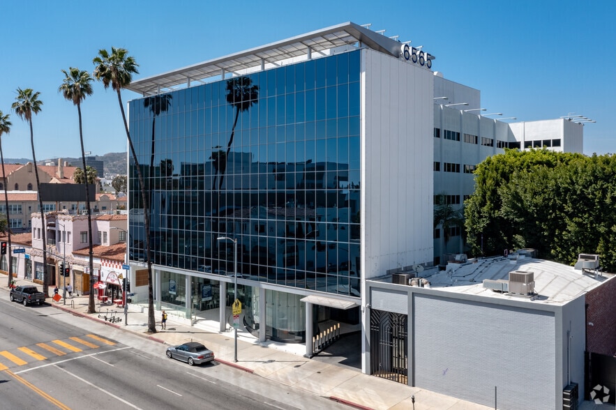 More Photos Of 6565 W Sunset Blvd, Hollywood Office For Lease
