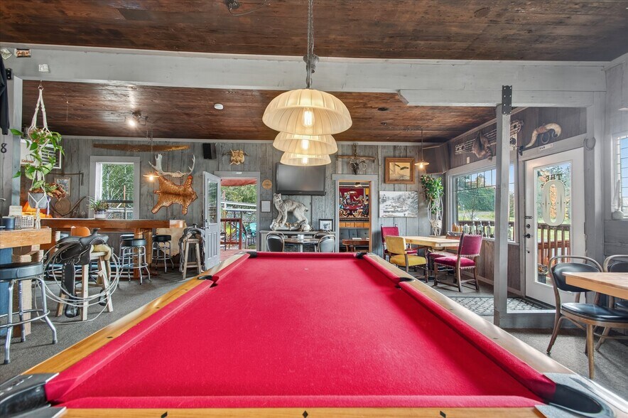 More Photos Of 8 Fairgrounds Rd, Skamokawa Restaurant For Sale