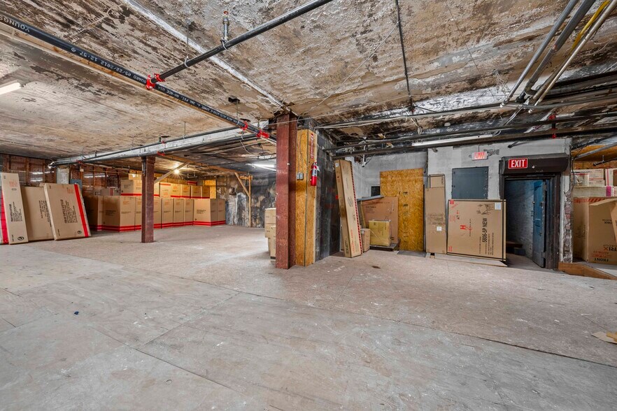More Photos Of 1144 Elizabeth Ave, Elizabeth General Retail For Sale