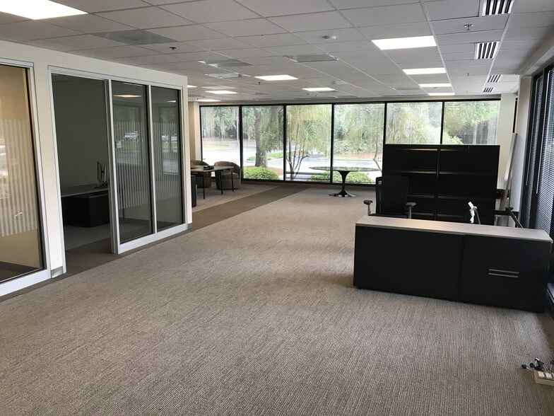 More Photos Of 4055 Faber Place Dr, North Charleston Office For Lease