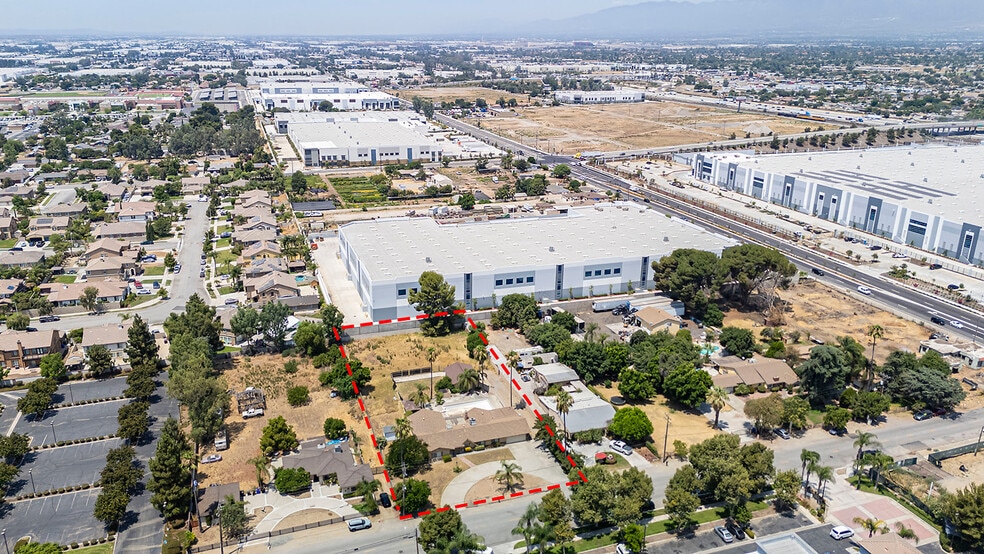 More Photos Of 10584 Juniper Ave, Fontana Warehouse For Sale