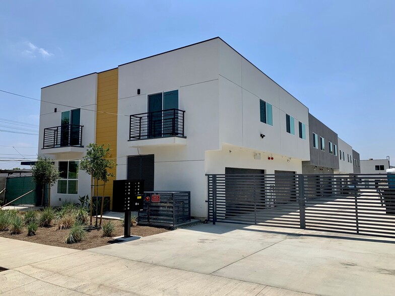 Primary Photo Of 12647-12649 N Bradley Ave, Sylmar Apartments For Sale