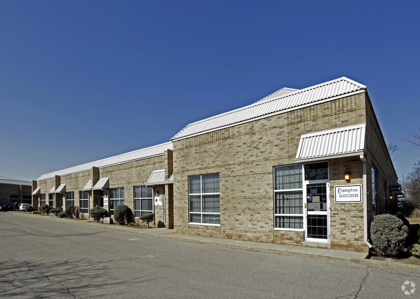 Primary Photo Of 7528-7550 Bath Rd, Mississauga Warehouse For Lease