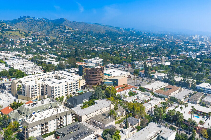 More Photos Of 1425 N Hayworth Ave, West Hollywood Multifamily For Sale