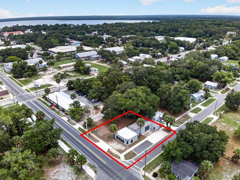 More Photos Of 1321 St Johns Ave, Palatka Service For Sale