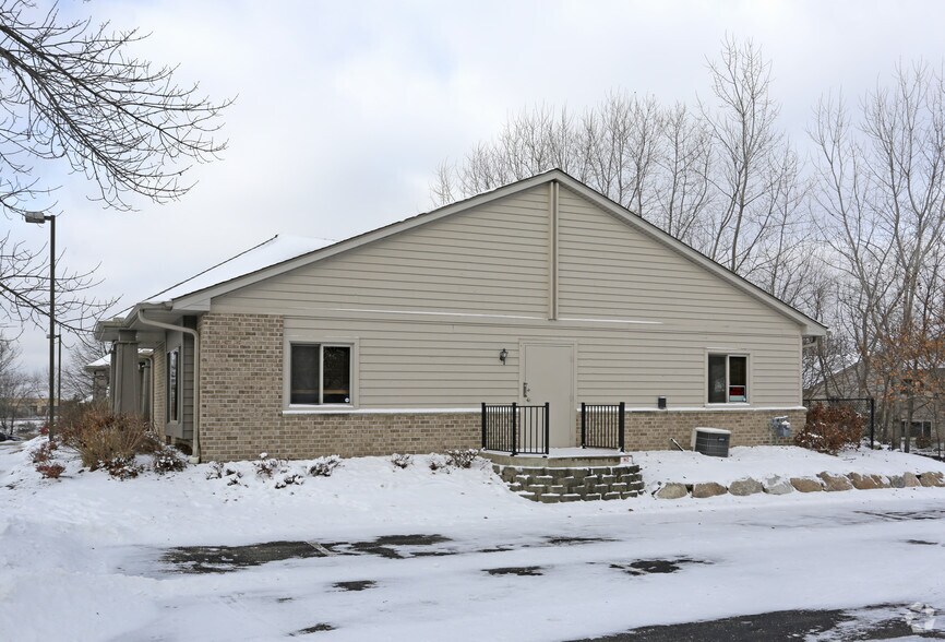More Photos Of 8957-8961 Aztec Dr, Eden Prairie Office For Sale