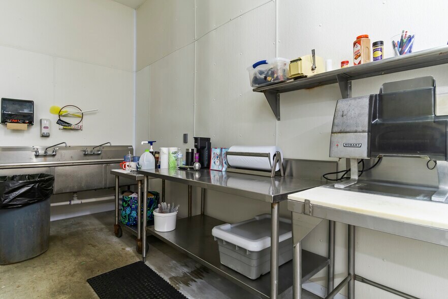 More Photos Of 2983 Cove Mountain Rd, Martinsburg Convenience Store For Sale