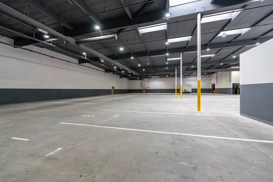 More Photos Of 31970 Castaic Rd, Castaic Freestanding For Sale