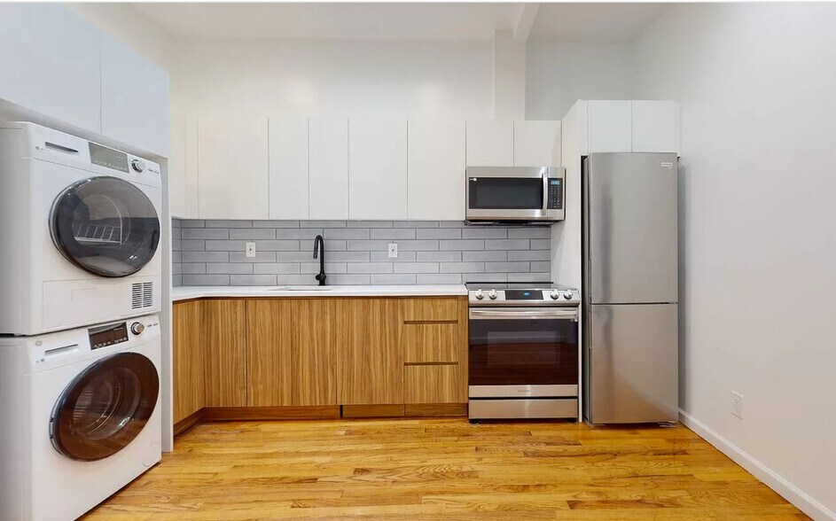 More Photos Of 248 Driggs Ave, Brooklyn Apartments For Sale