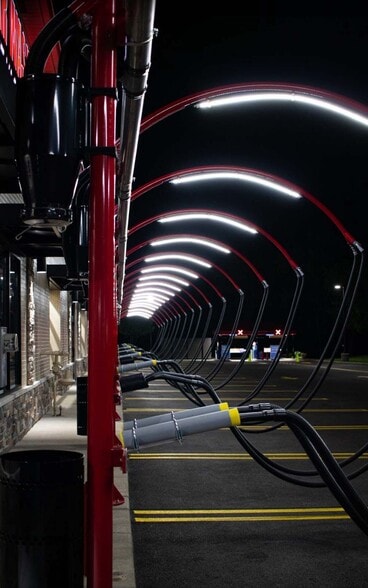 More Photos Of 1210 E Irving Park Rd, Streamwood Carwash For Sale