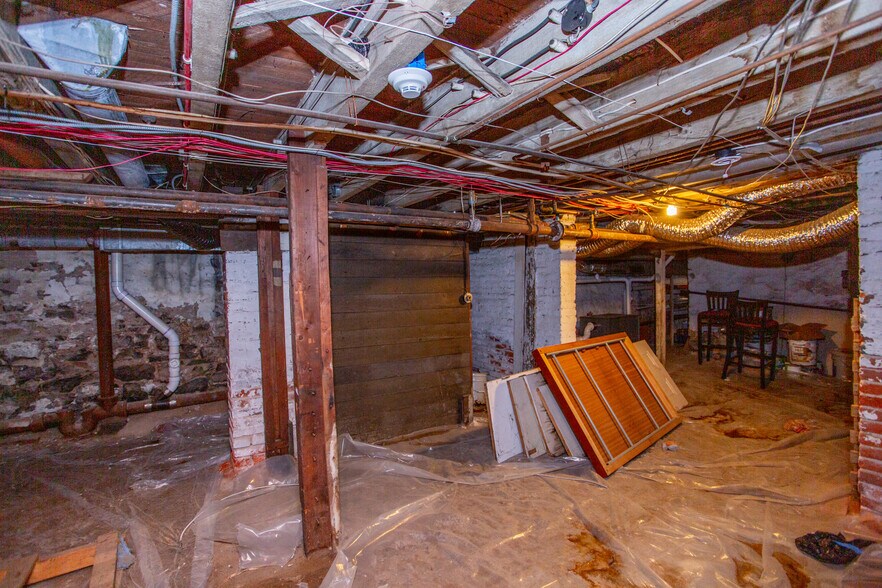 More Photos Of 45 Bridge St, Lambertville Storefront Retail Office For Sale