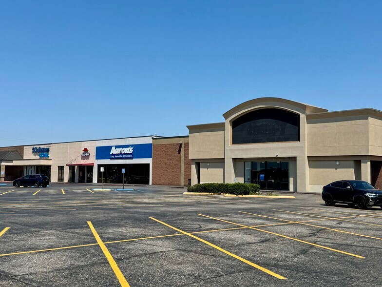 More Photos Of 1951-1999 Barataria Blvd, Marrero Unknown For Lease