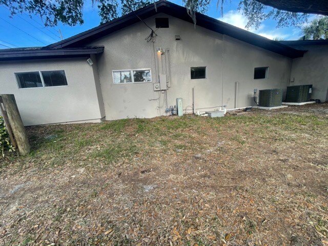 More Photos Of 1707 South St, Leesburg Daycare Center For Sale