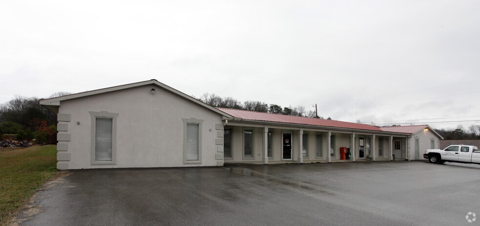 More Photos Of 806 Gallaher Rd, Kingston Office For Sale