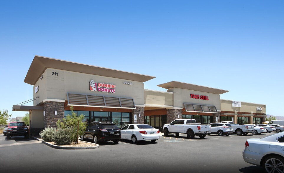 More Photos Of 211 N Estrella Pky, Goodyear Freestanding For Lease