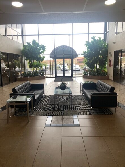 More Photos Of 950 S Winter Park Dr, Casselberry Office For Lease