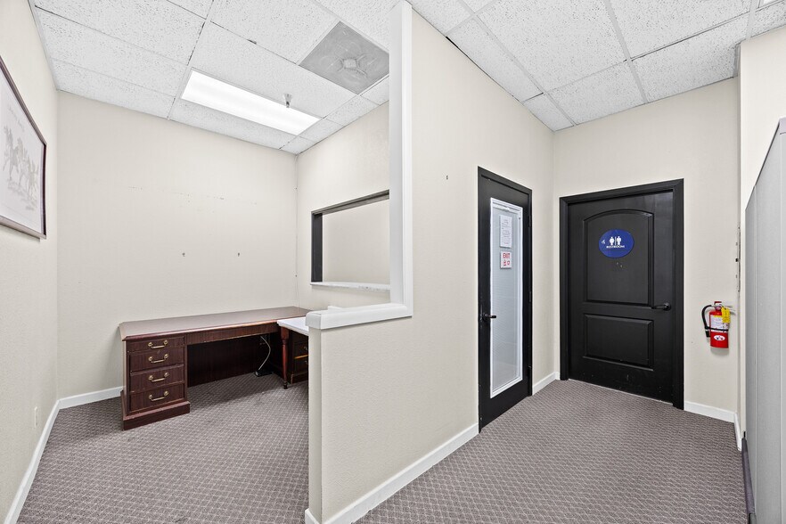 More Photos Of 300 S Garfield Ave, Monterey Park Office For Sale