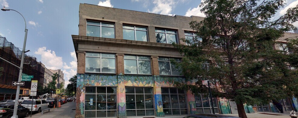 Primary Photo Of 2301 Snyder Ave, Brooklyn Schools For Lease