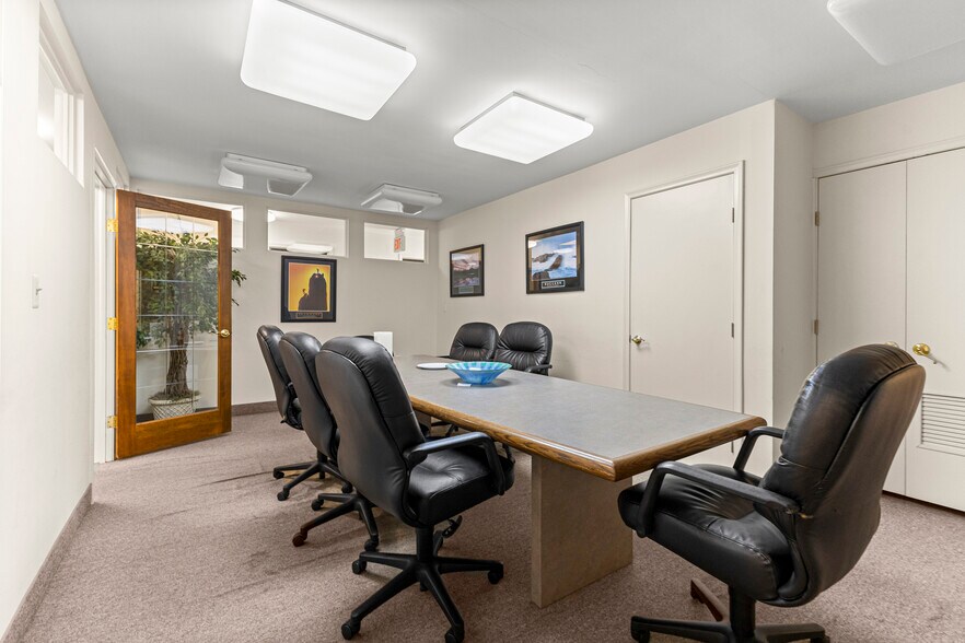 More Photos Of 30401 Utica Rd, Roseville Office For Sale