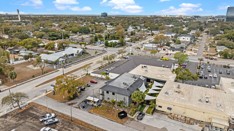 More Photos Of 3007 W Cypress St, Tampa General Retail For Sale