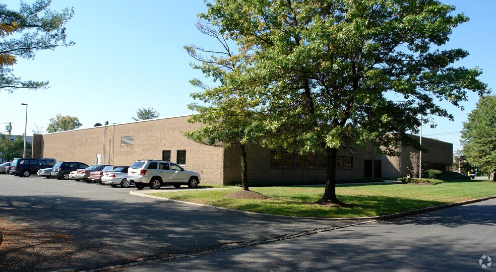 More Photos Of 264 Passaic Ave, Fairfield Office For Lease