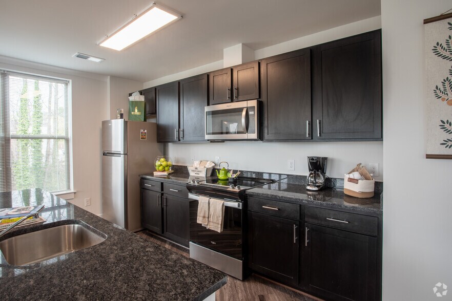 More Photos Of 2150 Bond St, Charlottesville Apartments For Lease