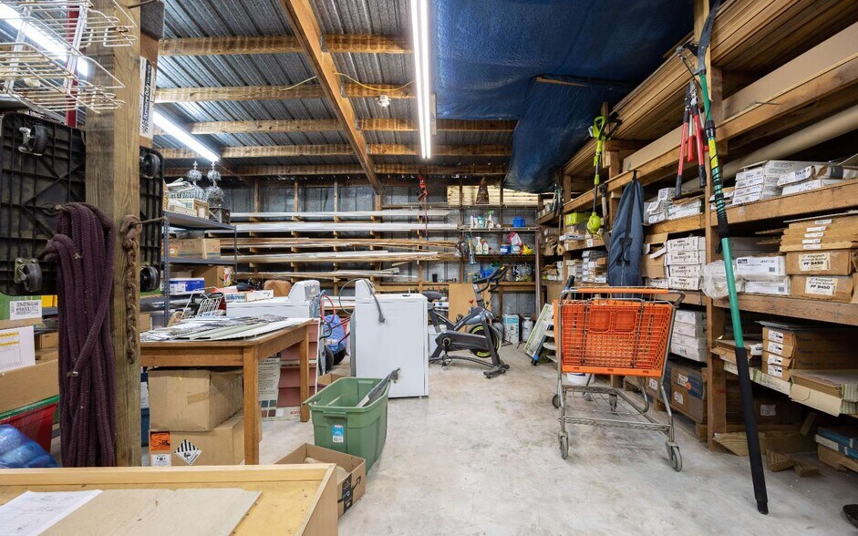 More Photos Of 11973 SE County Road 132, Jasper Office Residential For Sale