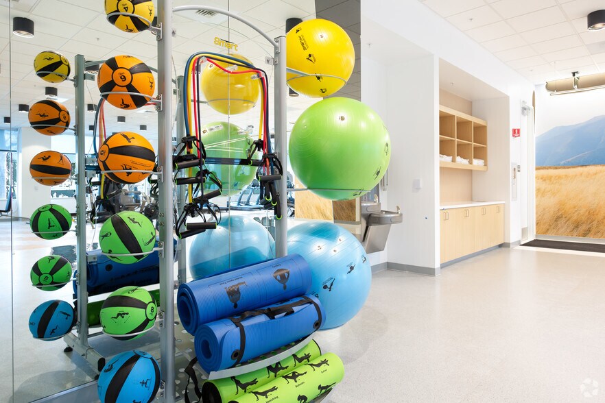 More Photos Of 1 Park Pl, Dublin Office For Lease