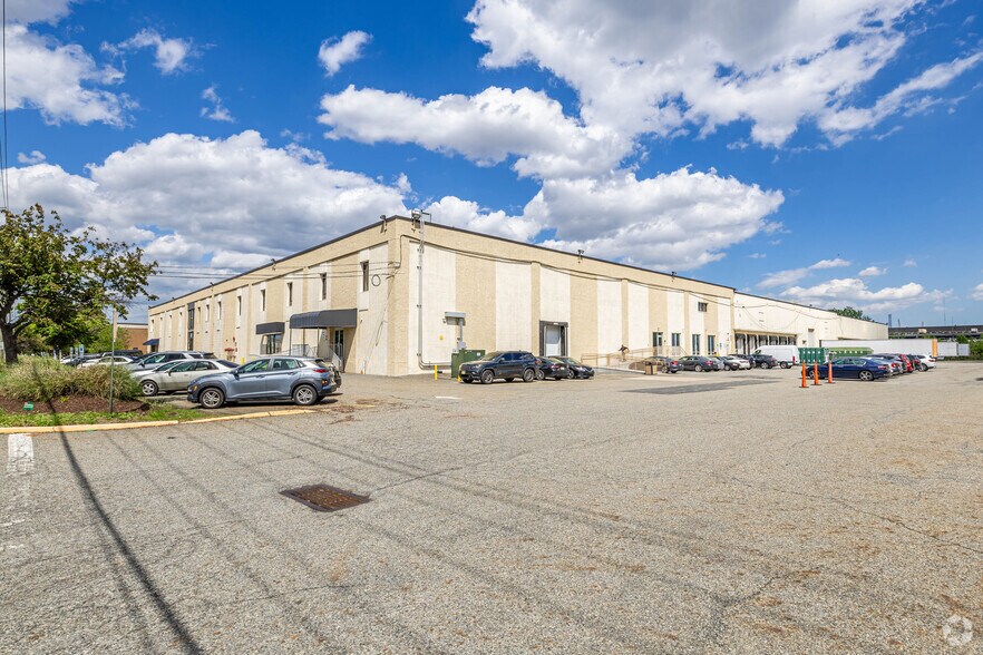 More Photos Of 60 Enterprise Ave, Secaucus Warehouse For Lease