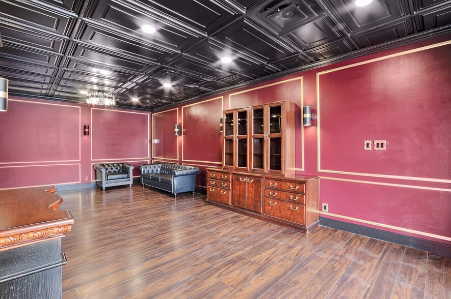 More Photos Of 3733 S 250 W, Ogden Storefront For Lease