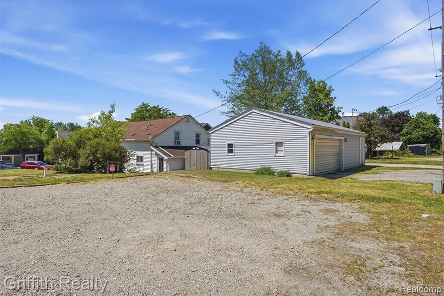 More Photos Of 131 E Main St, Vernon Religious Facility For Sale