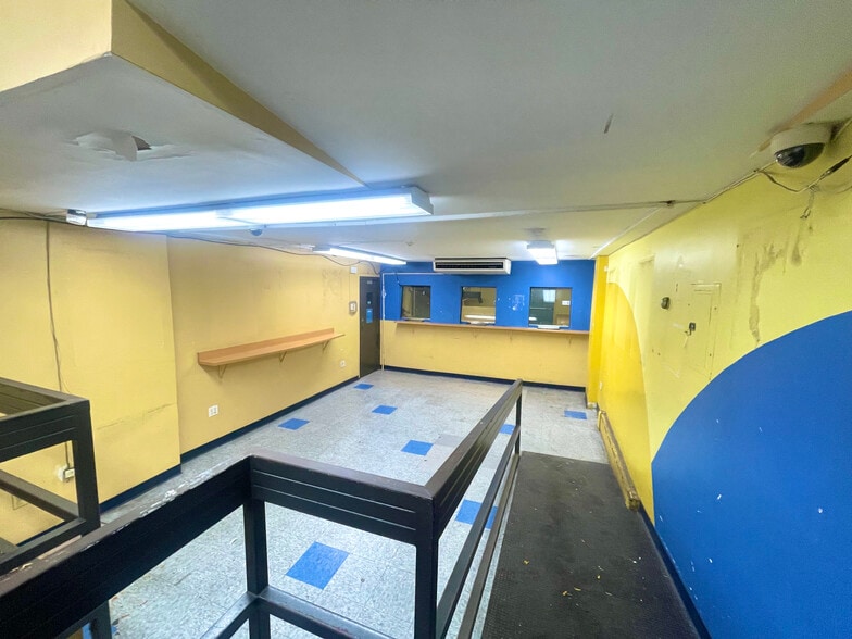 More Photos Of 359 Nostrand Ave, Brooklyn Office For Lease