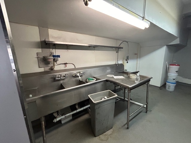 More Photos Of 410 Main St, Port Washington Lodge Meeting Hall For Lease