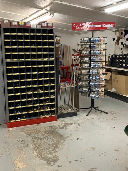 More Photos Of 17186 Highway 321, Dayton Storefront Retail Office For Sale