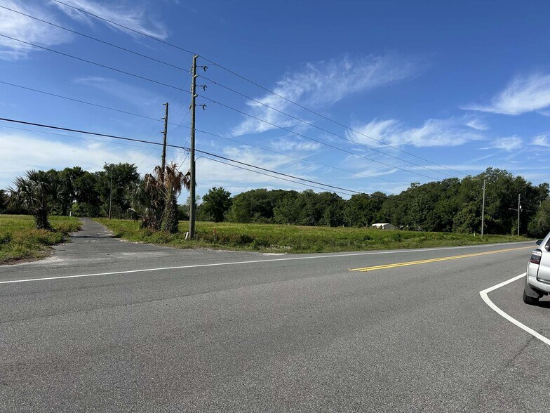 More Photos Of 8834 County Road 48 Rd, Yalaha Land For Sale