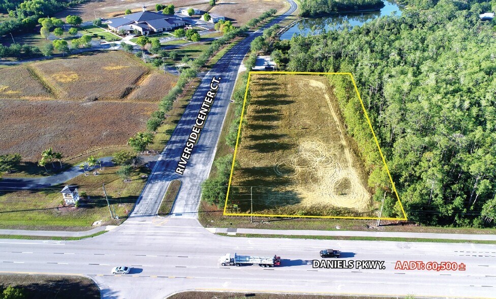 More Photos Of 13500 Riverside Center Ct, Fort Myers Land For Sale