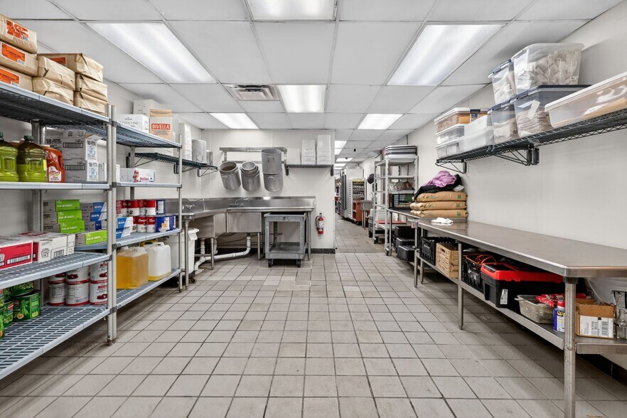 More Photos Of 3301 Capital Blvd, Raleigh Restaurant For Lease