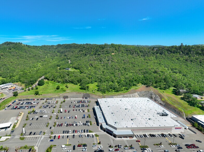 More Photos Of NE Kenneth Ford Dr, Roseburg Land For Sale