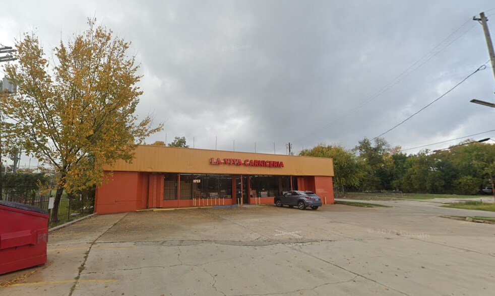 More Photos Of 4906 Harrisburg Blvd, Houston Storefront For Sale