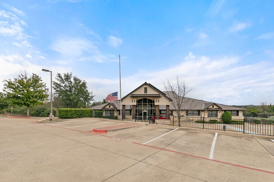 More Photos Of 601 Ranch Road 620 S, Lakeway Office For Sale