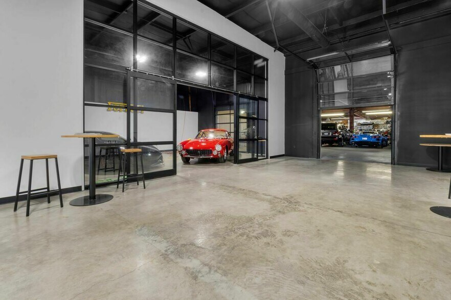 More Photos Of 15402 Stony Creek Way, Noblesville Warehouse For Sale