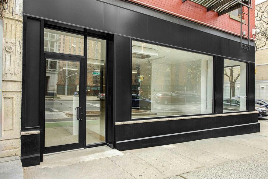 More Photos Of 1779 First Ave, New York Apartments For Lease