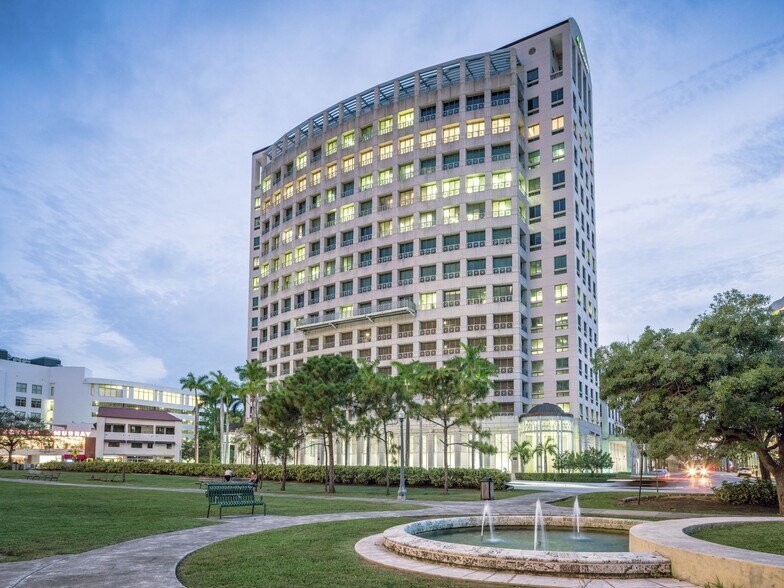 More Photos Of 2800 Ponce de Leon Blvd, Coral Gables Office For Lease