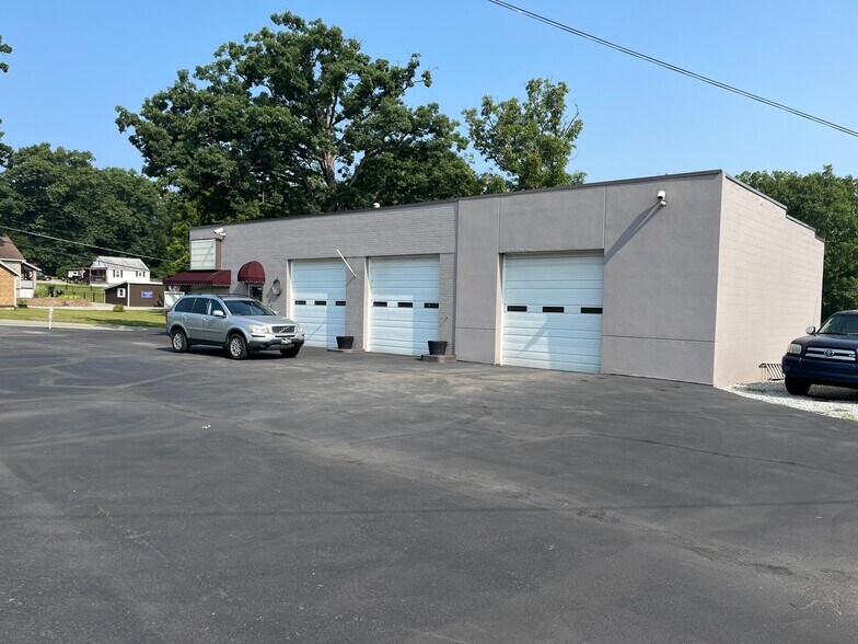 More Photos Of 604 Wallace Run Rd, Beaver Falls Convenience Store For Sale