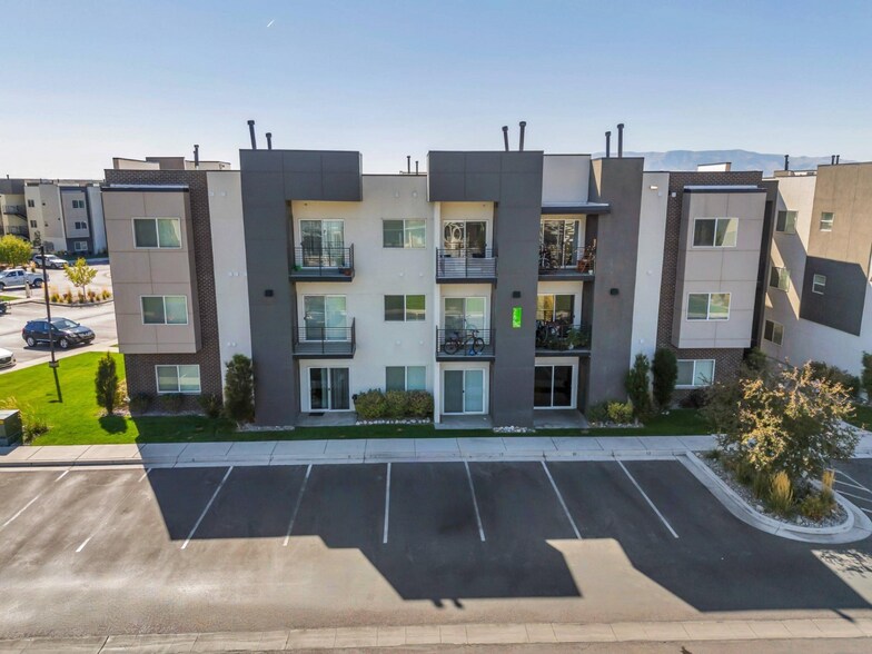 More Photos Of 266 N 590 E, Vineyard Apartments For Sale