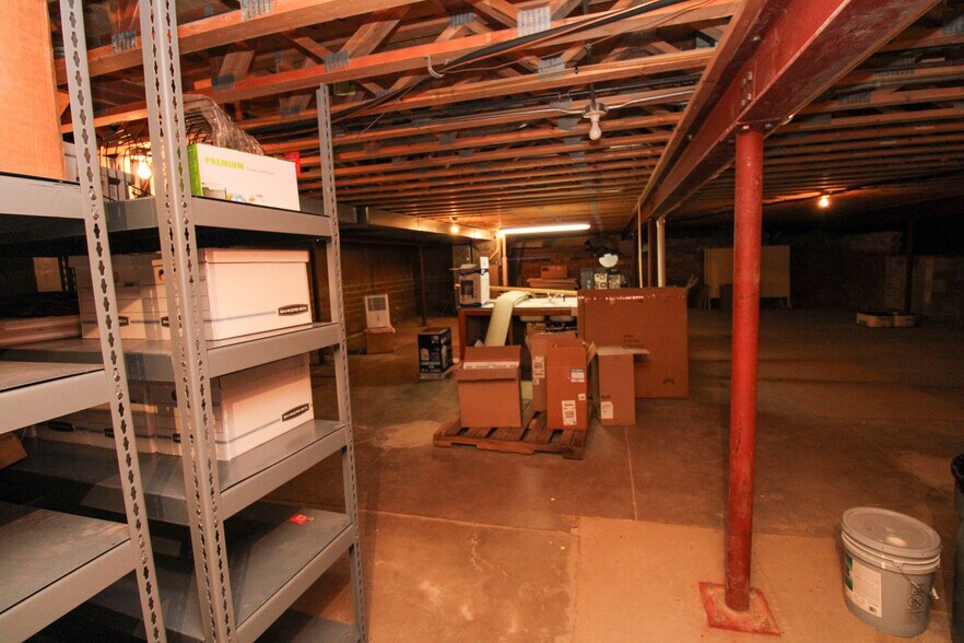 More Photos Of 100 E 3rd St, Galva Office For Sale